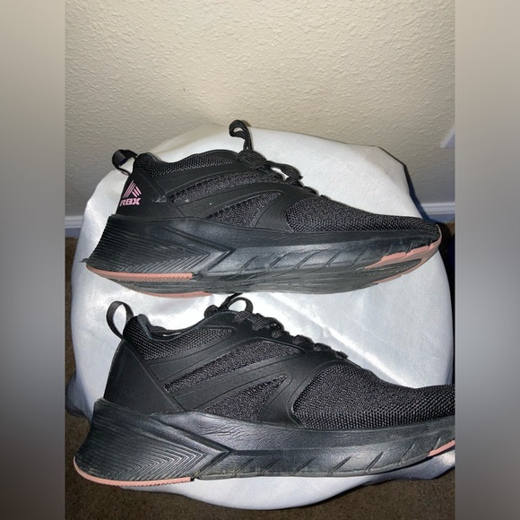 RBX Black and light pink shoes size: 8 - Picture 3 of 7